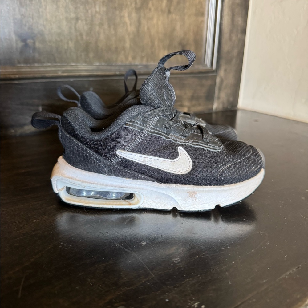 Nike Air Max 270